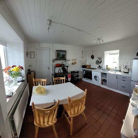 Quarvue Farmhouse, Unique House With Views Of Mournes And Cooleys O Meith Exterior foto